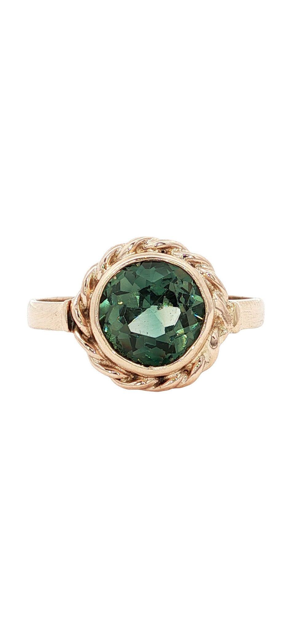 Vintage 8K Gold Ring with Spinel